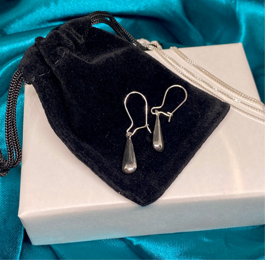 Sterling Silver Teardrop earrings